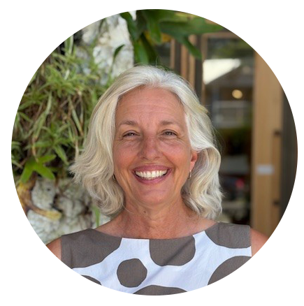 Phillips, Kathryn headshot 1.png